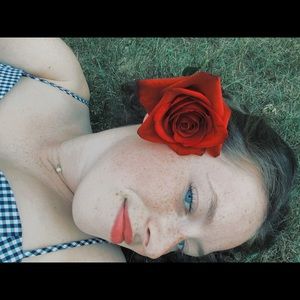 Meet your Posher, Ashlee